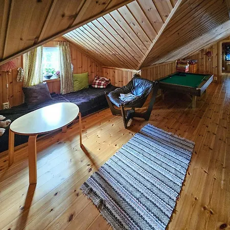 Gorgeous In Eggedal With Kitchen Feriehus Haglebu