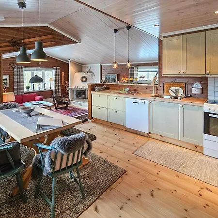 Gorgeous In Eggedal With Kitchen Feriehus *